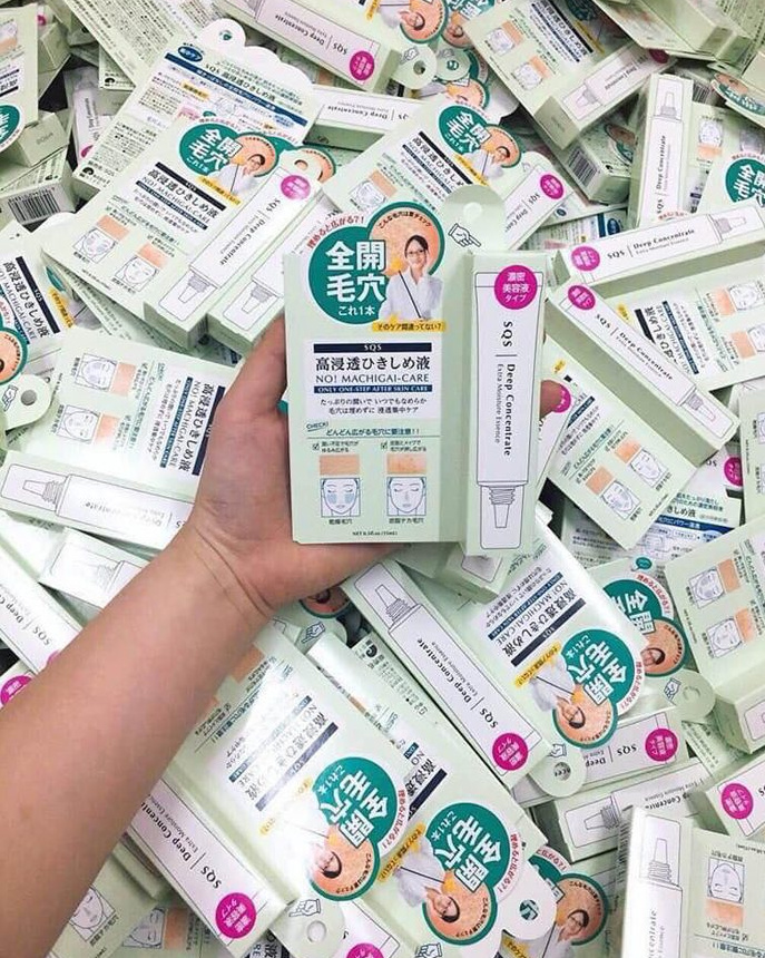Đặt mua kem se khít lỗ chân lông SQS Deep Concentrate Extra Moisture Essence của Nhật Bản giá tốt