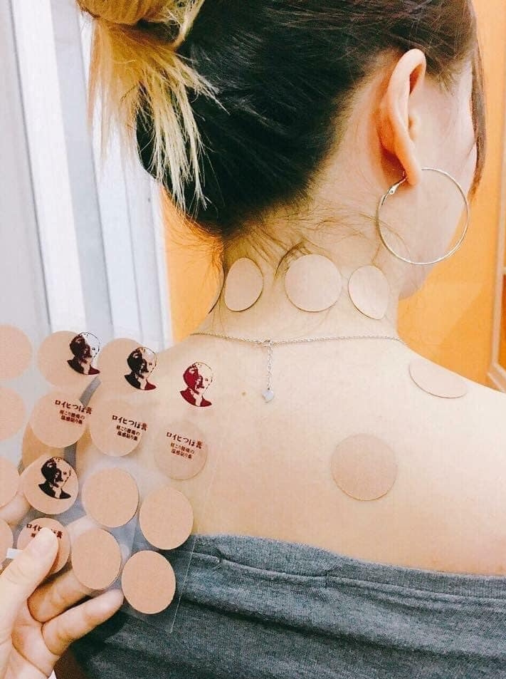 Hướng dẫn sử dụng miếng dán huyệt đạo Roihi - Tsuboko của Nhật Bản Hướng dẫn sử dụng miếng dán huyệt đạo Roihi - Tsuboko của Nhật Bản